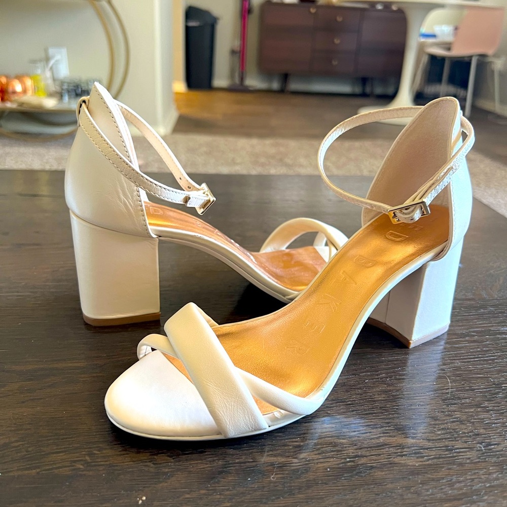 Ted Baker London Sheaha Sandal Nude Size 38/7